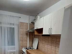 Proprietar ofer spre inchiriere apartament 2 camere Arad — miniatura 3