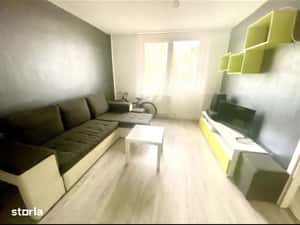Apartament cu 2 camere, lift și parcare în Sector 1 — miniatura 5