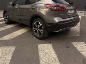 Nissan Qashqai 1.5dci Automat — miniatura 4
