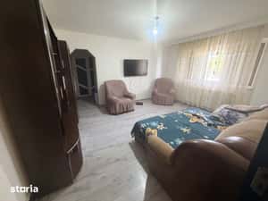 Apartament 2 camere semidecomandat la parter, 55 mp, CRAIOVITA — miniatura 3