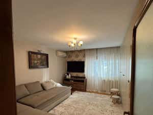 Apartament 4 camere cartier Traian — miniatura 1