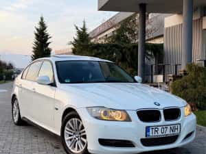 BMW SERIA 3  / 2.0  D / 2011  /  EURO  5 / NAVI  / CIC / MARE / TRAPA / XENON