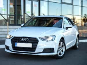 Audi A3 benzina  Automat — miniatura 2