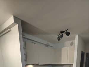 Apartament de 3 camere, modern, 65mp, 2 parcari, zona Oasului — miniatura 6