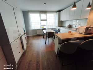 Exclusivitate | 2 camere | 56 mp | LUX | Bloc 2018 | Langa viitorul Ri — miniatura 2