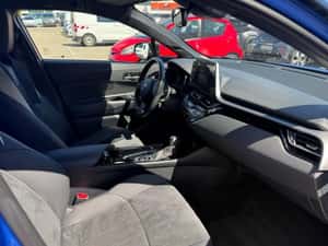 Toyota C-HR Hibrid Automată 184 HP 2022 — miniatura 6