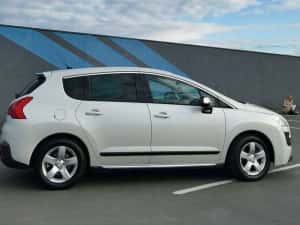 Peugeot 3008 2.0 HDI Hibrid 4x4 Automata , 2013  in stare superba 250.000 km reali , consum foarte redus , 163 cp + 37 cp  4 moduri de condus — miniatura 2