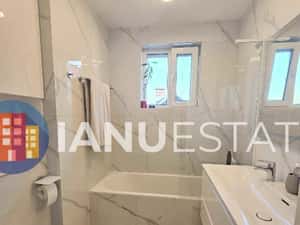Rond Alba Iulia Decebal Bd Unrii Piata Muncii Centrala Parcare — miniatura 5