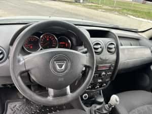 Dacia Duster 1.5DCI 4x4 2014 *laureat * — miniatura 6
