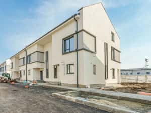 Case finalizate 5 camere | 140 mp | Curte | Sector 5 – Tiparniței — miniatura 1