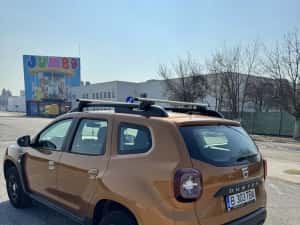Dacia Duster 2018 4x4 — miniatura 2