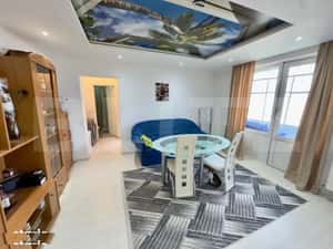 Apartament 2 camere, luminos si complet renovat, 46 mp, zona Cugir - C — miniatura 2