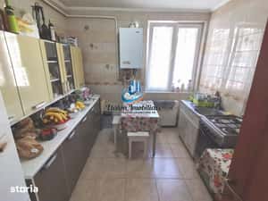 Apartament 4 camere, etaj 3, zona Carrefour Precista — miniatura 5