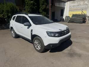 Dacia duster 2022 1.5 dci 4x4  avariat