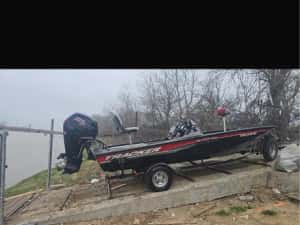 Barca de vanzare — miniatura 4