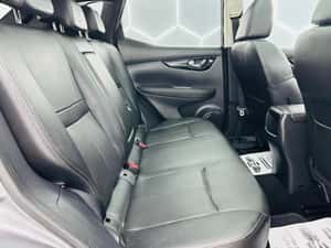Nissan Qashqai Tekna 2015, 173.000 km, Diesel — miniatura 7