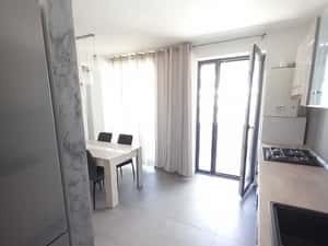 Proprietar inchiriez apt. 2 camere — miniatura 5