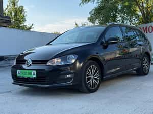 VW Golf 7 An fabricație: 2017 Motor: 1.6 diesel