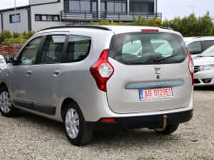 Dacia Lodgy 5 7 locuri Diesel Benzina Rate Auto Fara Avans Garantie 12 Luni — miniatura 4