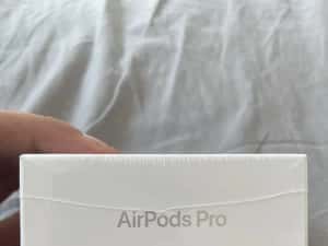 Airpods Pro 3 Noi Sigilate — miniatura 3