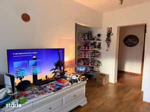 Apartament 3 camere Mircea Voda - Nerva Traian cu vedere la parc — miniatura 4