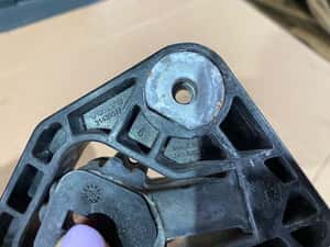 Suport Radiator Volvo S60 S90 V90 V60 XC60 XC90 2018+ 31439575 — miniatura 10