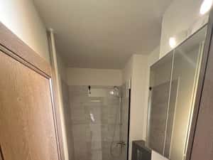 Apartament -4 camere -complet renovat-Bd. UNIRII-PALATUL PARLAMENTULUI — miniatura 6