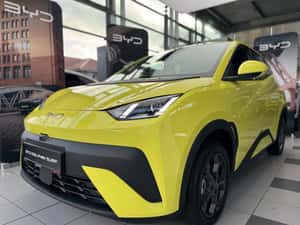 BYD DOLPHIN - vehicul electric second-hand — miniatura 1