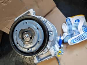 Compresor clima bmw m57 2.5d 3.0d 3.5d — miniatura 5