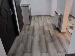 De vanzare apartament 3 camere, mobilat si utilat, decomandat — miniatura 4