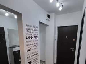 De vanzare apartament 3 camere, mobilat si utilat, decomandat — miniatura 5