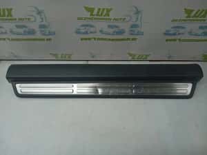 Ornament prag dreapta fata MN124828 Mitsubishi Outlander 1 (2001 - 2008)