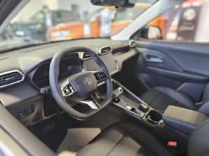 MG ZS HEV 5 usi Exclusive 1.5L GSL HEV 197 CP AT (MY 2025) — miniatura 6