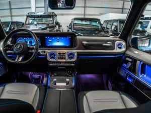 Mercedes-Benz G 580 SUV Electric 587 HP — miniatura 2