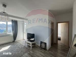 Apartament cu 2 camere de închiriat în zona 1 Mai — miniatura 5