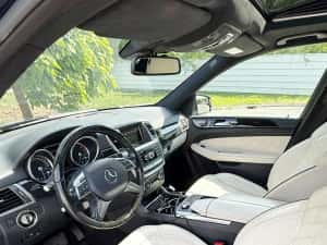 Mercedes Ml 350d 134.000 km stare foarte buna — miniatura 5