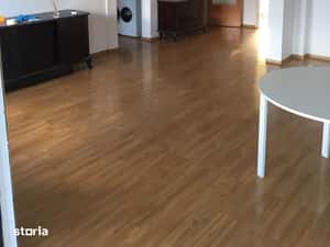 Apartament 3 camere, spațios, luminos și liniștit, cu vedere spre parc — miniatura 4