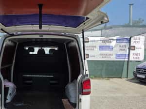 Volkswagen T5 Transporter 2.0 TDI — miniatura 6