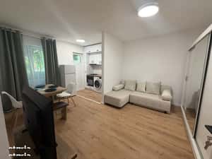 Inchiriez apartament 2 camere pe Emil Racovita - Sector 4 — miniatura 2