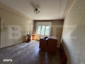 APARTAMENT CU 3 CAMERE , ZONA SEMICENTRALA — miniatura 3