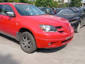 Dezmembrez Mitsubishi Outlander 2.0 Benzina Din 2005 - 4G63 — miniatura 3