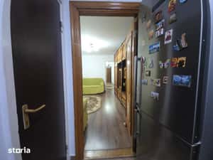 Vanzari Apartamente 3 camere CARTIERE GORJULUI — miniatura 5