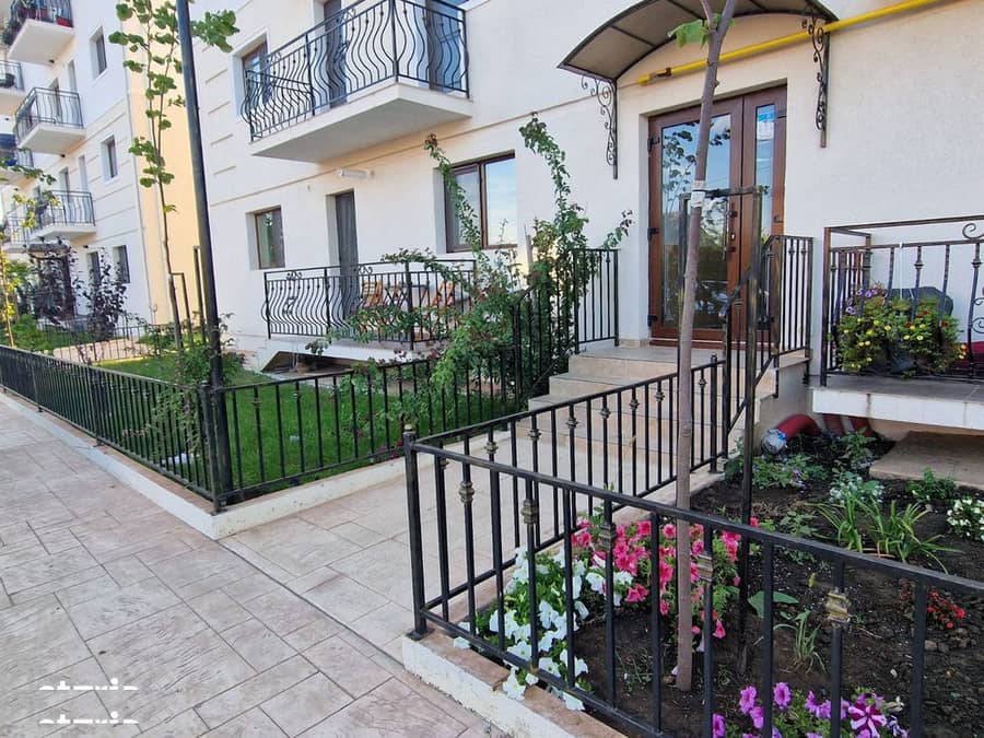 2 Camere DECOMANDAT | Mutare Imediată | Parcare INCLUSA | Pardoseală — fotografie 1 din 6