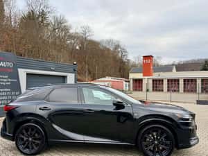 Lexus RX 500 SUV Hibrid Nou - 371 cp - Str. Sf. Andrei, Iași — miniatura 3