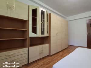 De vanzare apartament 2 cam, Tg. Mures, 7 Noiembrie Zona UMF — miniatura 3