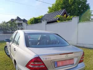 Mercedes C200 2.2 122cp Diesel W203 Facelift, manuală, interior gri, import Belgia — miniatura 7
