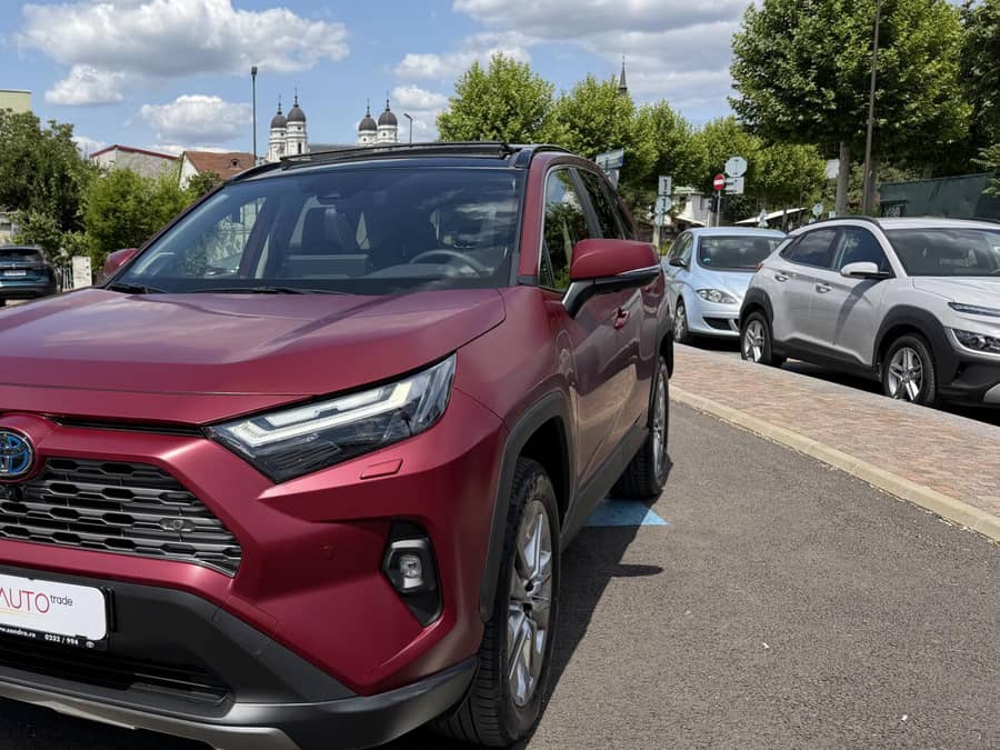 Toyota RAV 4 Hibrid Automată 225 HP 2024 — fotografie 1 din 7
