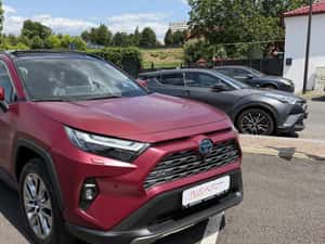 Toyota RAV 4 Hibrid Automată 225 HP 2024 — miniatura 3