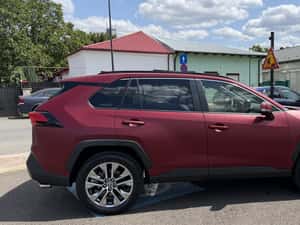 Toyota RAV 4 Hibrid Automată 225 HP 2024 — miniatura 5