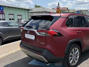 Toyota RAV 4 Hibrid Automată 225 HP 2024 — miniatura 6